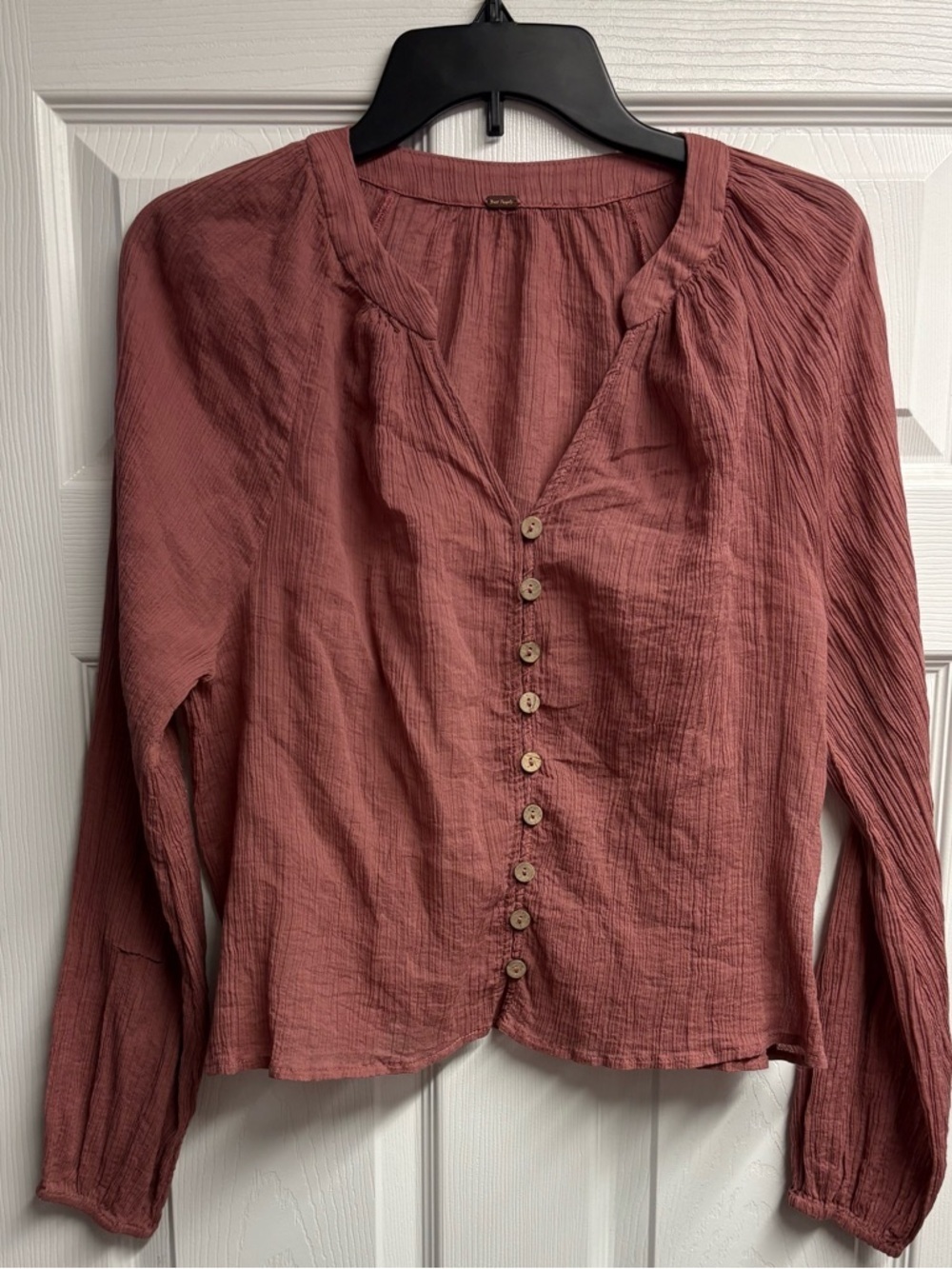 Free People 100% Cotton Rose Colored Button Down Long Sleeve Blouse Small